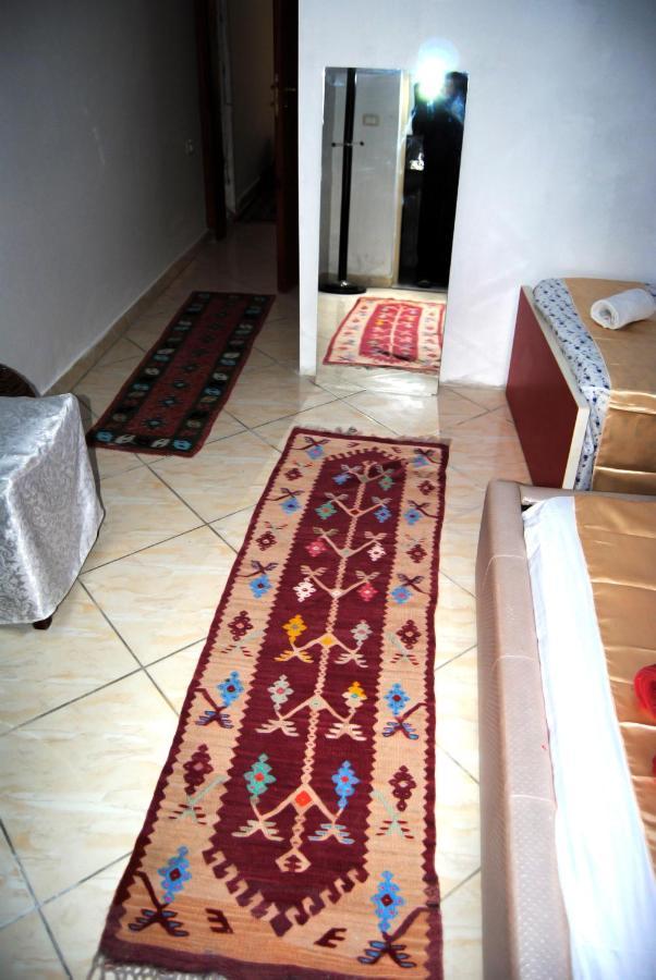 Hotel Vlora City Kültér fotó