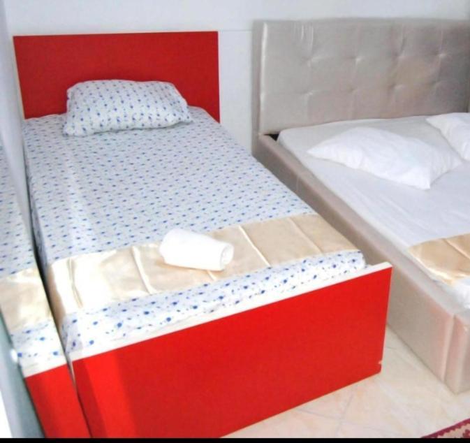 Hotel Vlora City Kültér fotó