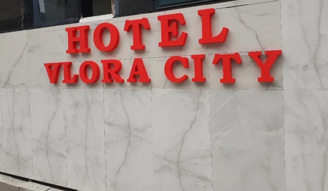 Hotel Vlora City Kültér fotó